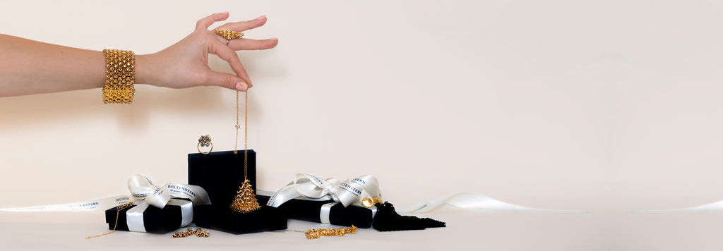 CHRISTMAS GIFT GUIDE